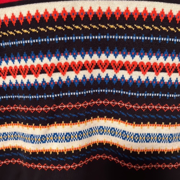 TOMMY HILFIGER pullover sweater. - Picture 3 of 7